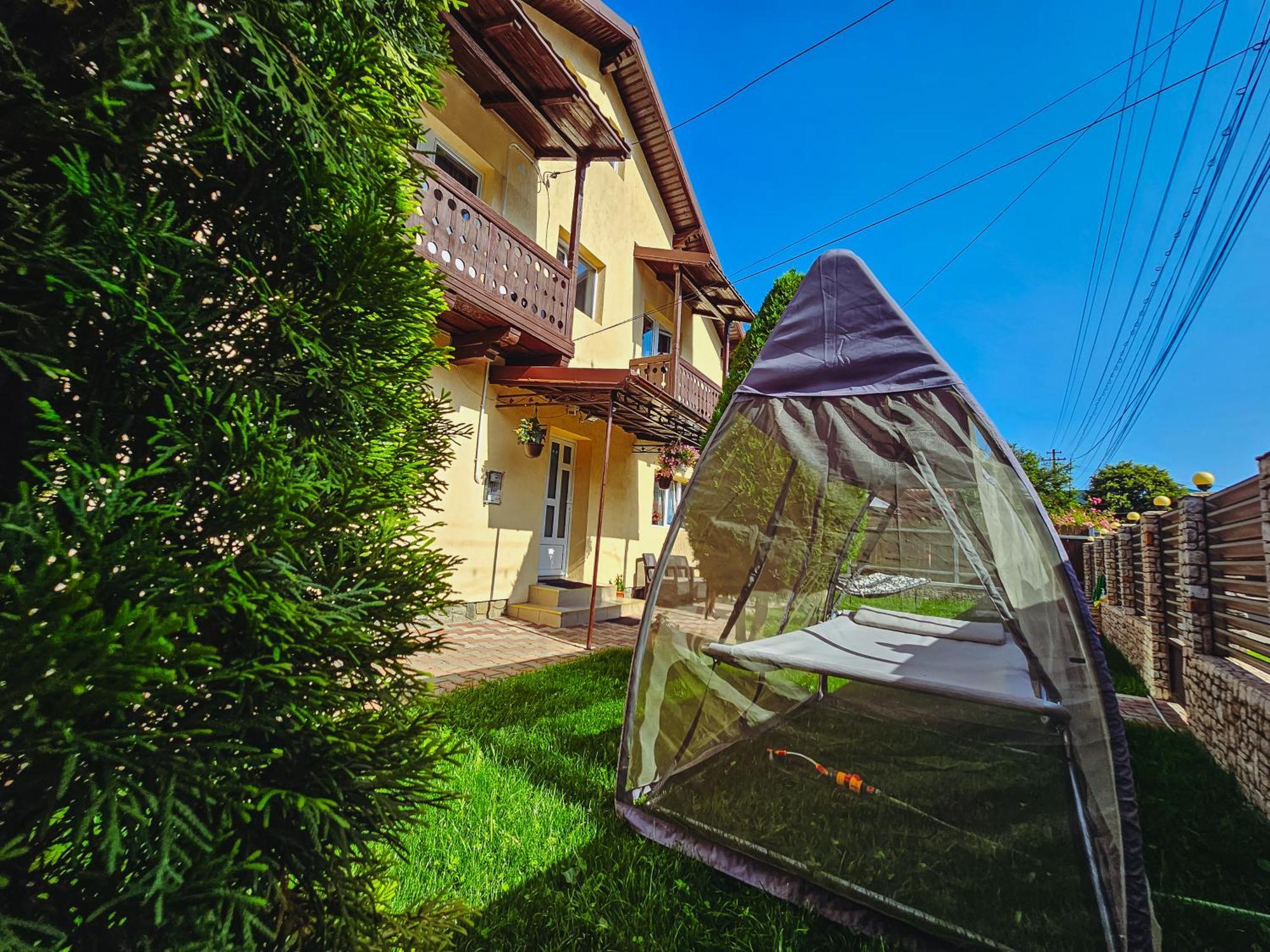 Alpine Bliss Sinaia Hotel Exterior photo