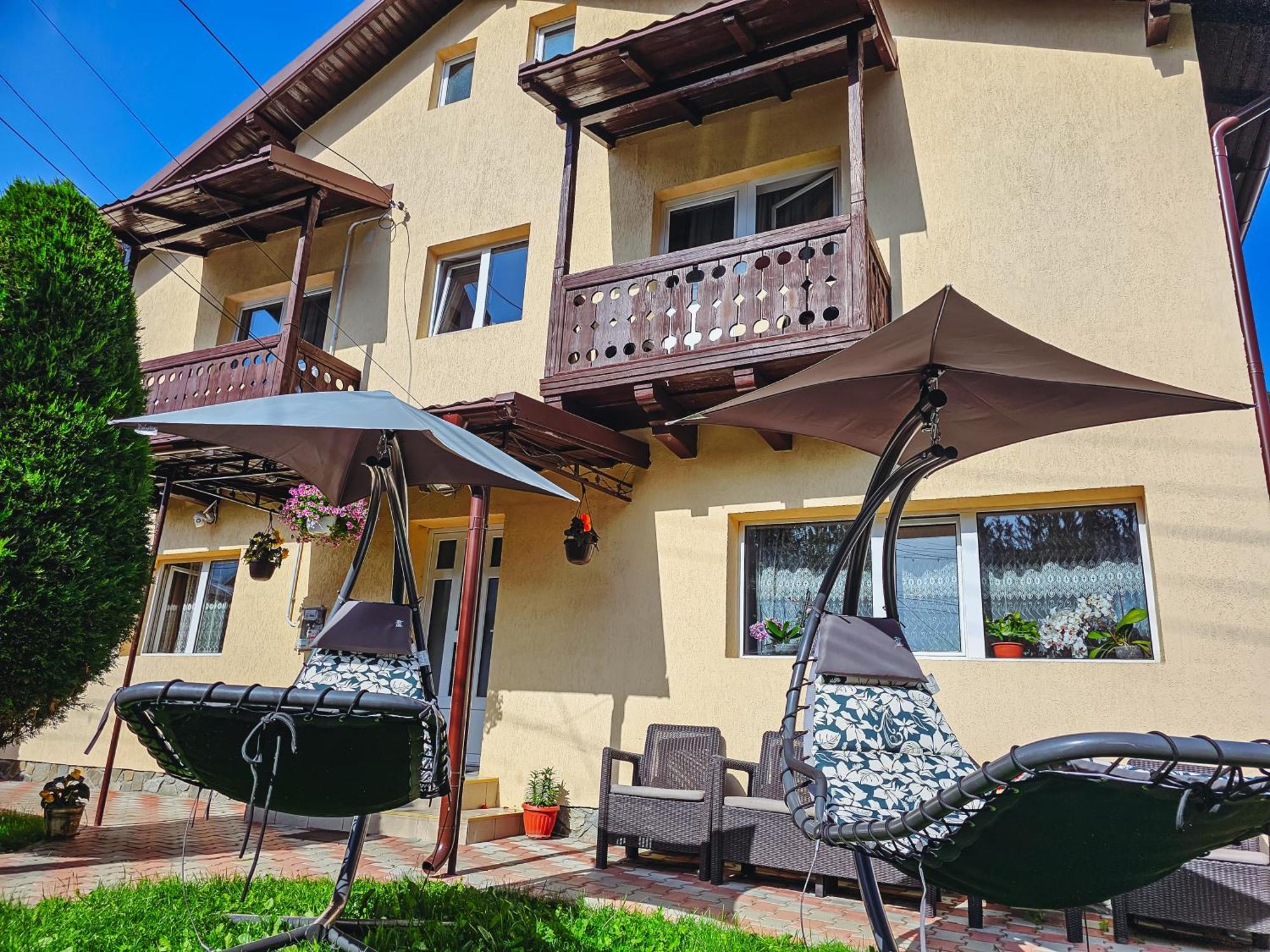 Alpine Bliss Sinaia Hotel Exterior photo